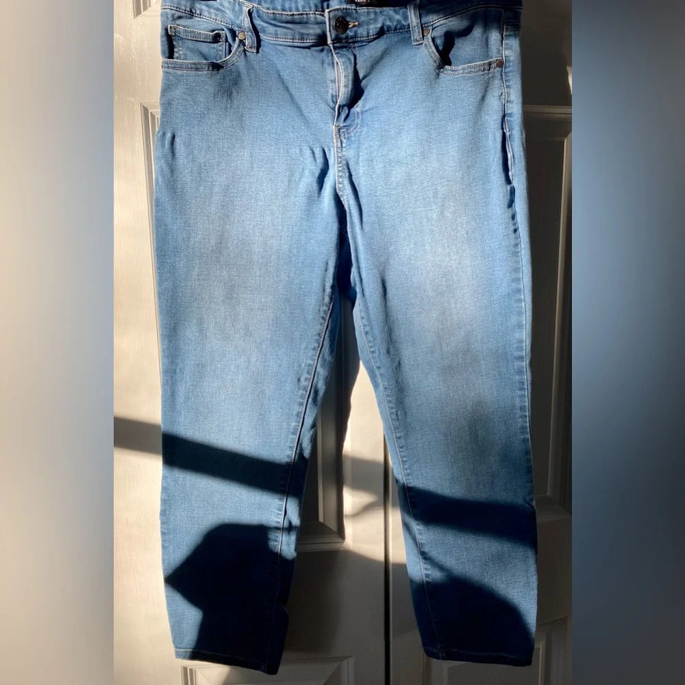 Buffalo David Bitton Aubrey Jeans Sz 14/34 Mid-rise Supersoft Capri - Picture 1 of 5